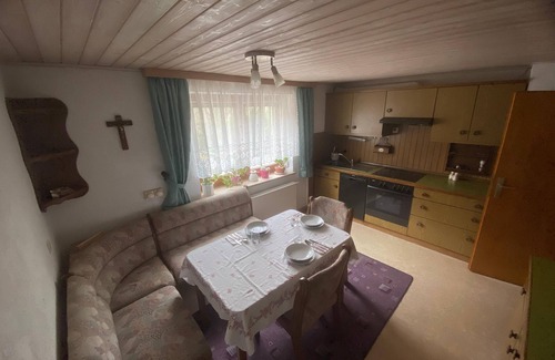 Palmberg Apartment | Cozy vacation apartment with heated conservatory