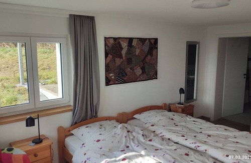 Weilheim Apartment | Cozy vacation apartment with carport and view of the Alps, also for your pet