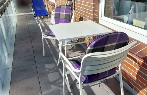 Baltrum Apartment | Cozy vacation apartment in the beautiful Ostdorf on Baltrum! Pet friendly!