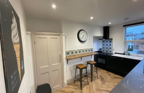 Muston Apartment | Cranford House 3 bedroom apartment Filey