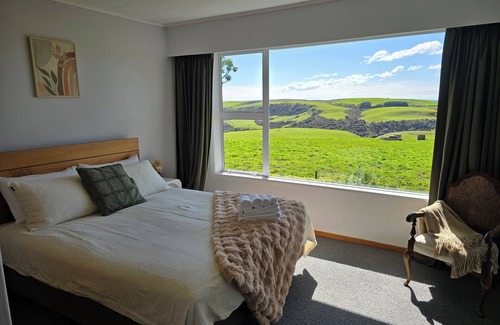 Tokanui Other | Crayfish Creek Farmstay - Rustic meets Coastal Charm & Stunning panoramic views.