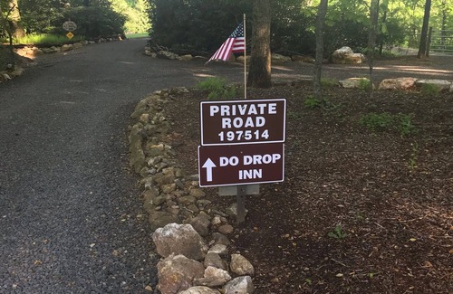 Fancy Gap Cabin | Creekside at Do Drop Inn Cabin Rentals