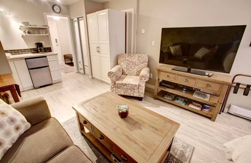 Whistler Creekside Condo | Creekside Mountain View Studio!Patio + BBQ,Pool,Parking & Walk to Shops and Lakes!