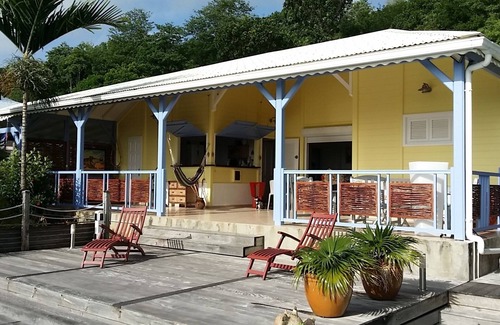 Le Vauclin Villa | Creole style villa in a quiet tropical garden.