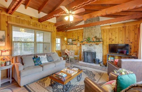 Crestline House | Crestline Cabin Close to Lake Arrowhead and Skiing