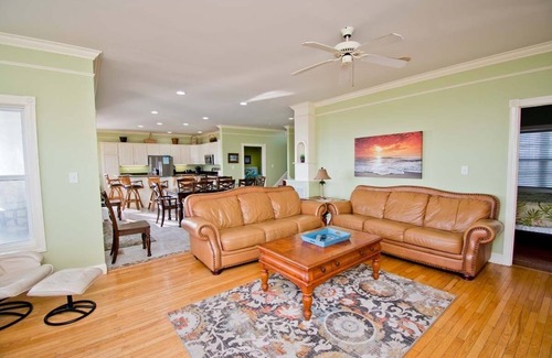 Emerald Isle House | Cross Pointe, Oceanfront House in Emerald Isle, NC!