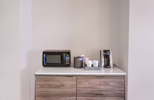 Playhouse Square Hotel | Crowne Plaza Cleveland at Playhouse Square by IHG