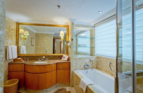 Qingdao City Center Hotel | Crowne Plaza Hotel Qingdao by IHG