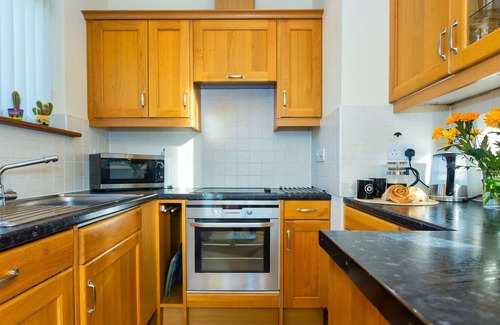 Croyde Ski Chalet | CROYDE DUNE LODGE | 3 Bedrooms | Located on beach path | Ramped Access