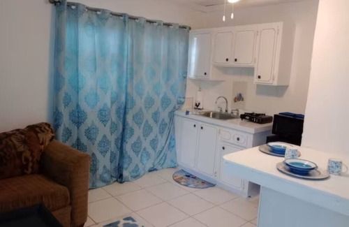 Nassau Apartment | Crystal Breeze Suite with Queen Bed