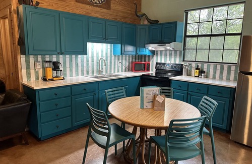 Uvalde County House | Crystal Clear Frio River - Private Waterfront House - Room for the Family