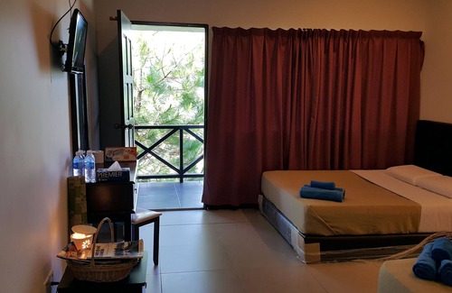 Kundasang Cabin | Crystal Hill R