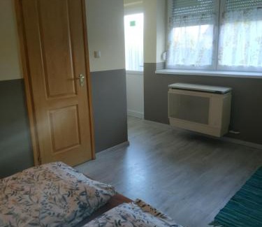 Lipot Apartment | Cseresznyés Ház