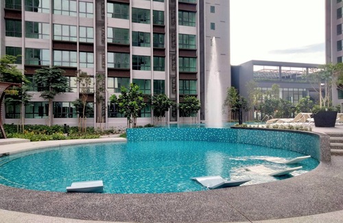 Kampung Pantai Dalam Apartment | Cubic Botanical Suites HomeBrickz