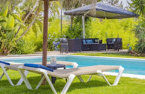 Alhaurin el Grande Cottage | Cubo's Casa Rural El Oasis De Don Pedro/private pool/air conditioning/free wifi