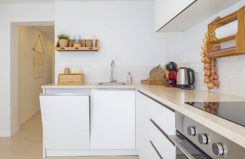 Alhaurin el Grande Ski Chalet | Cubo's Casa El Calvario for Adults/urban/terrace/free wifi