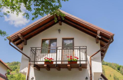 Bran Ski Chalet | Cuibușorul Șimonean