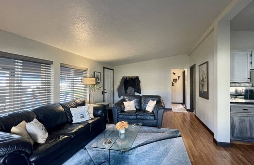 Republic Cabin | Curlew Lake view with shared parkingdock and boat launch