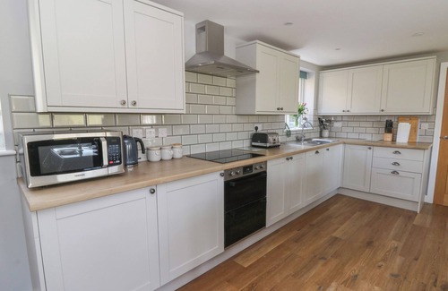 Builth Wells Cottage | CURTAU, pet friendly, luxury holiday cottage in Builth Wells