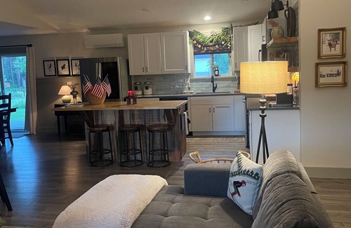 Fir Grove Estates House | Custom Built Cabin/House Surrounded by Gorgeous Views in Serene Donnelly