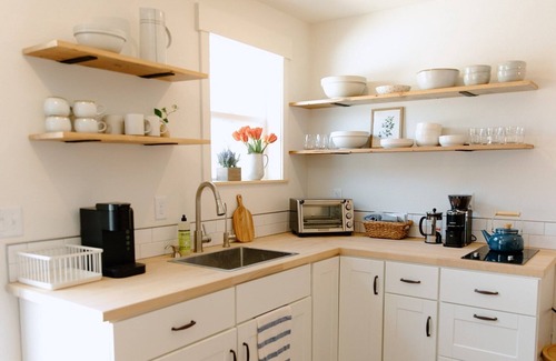 Moscow Apartment | Cute brand new studio in a peaceful neighborhood!