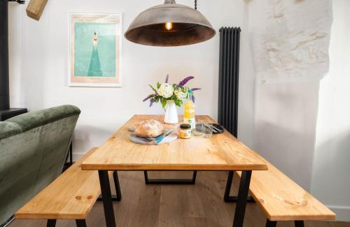 Cardigan Apartment | Cwm Connell Coastal Cottages