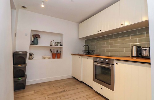Cilcain House | CWTCH, pet friendly, character holiday cottage in Cilcain