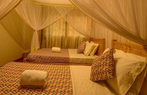 Entebbe House | Cycad Entebbe Guest House