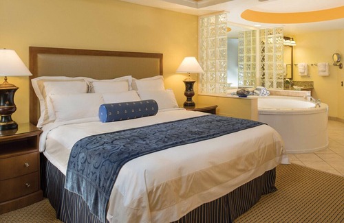 Florida Central Atlantic Coast Resort | Cypress Harbour Orlando Premium 2 Bedroom/2 Bath Villa - New Year's Week