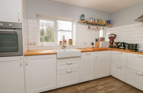 Tre Taliesin Cottage | Cysgod Y Coed