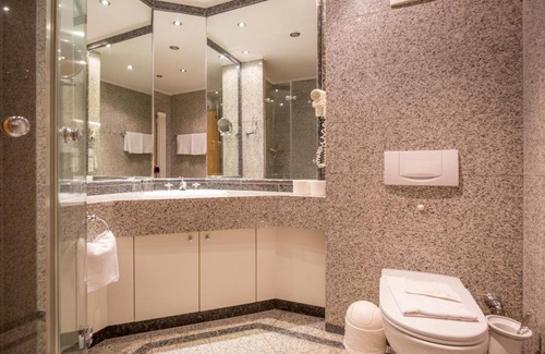 Binz Apartment | Dünenpark Binz - Komfortplus Ferienwohnung mit 1 Schlafzimmer und Balkon im Dachgeschoss 147