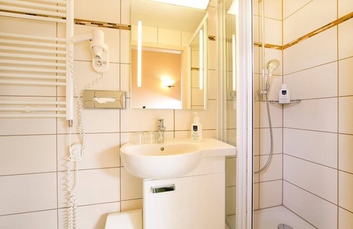 Zinnowitz Hotel | Dünenschloß