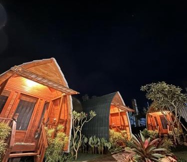 Batu Other | D sabin cottage