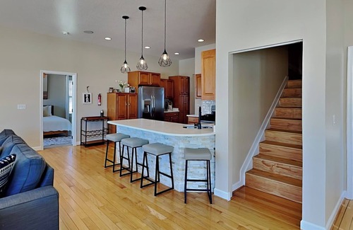 Waterfront Greens House | Dacha Verde | Luxe, Game Room, Hot Tub