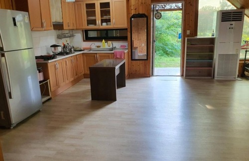 Ansan House | Daebudo Badayeohaeng Pension