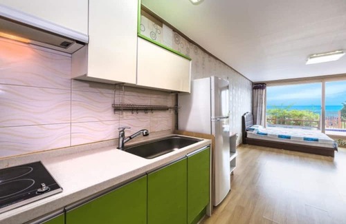 Suwon House | Daebudo Joeun Pension