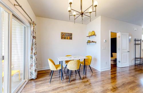 North Charleston House | Daisy Place