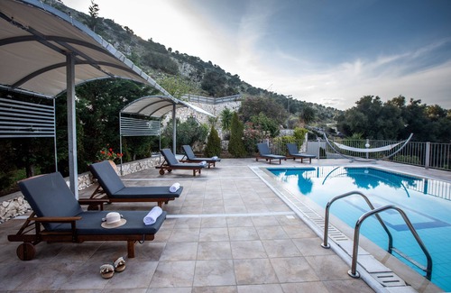 Eleios-Pronnoi Villa | Dalasvillas-Skala Acqua