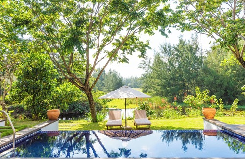 Ngu Hanh Son Villa | Danang private pool villa by Esea43