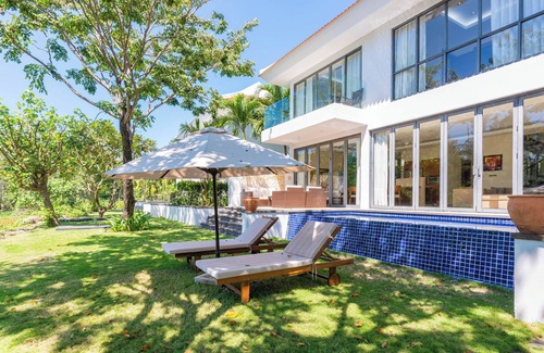 Ngu Hanh Son Villa | Danang private pool villa by Esea43