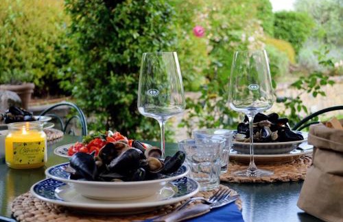 Scandicci House | Dante Country House - Casa con Piscina Privata e Jacuzzi tra Firenze e Chianti