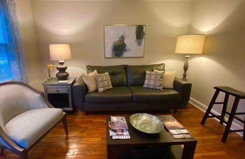 University Park Apartment | Darling Cottage in University Park