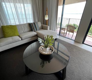 Darwin City Centre Apartment | Darwin Esplanade Central Official