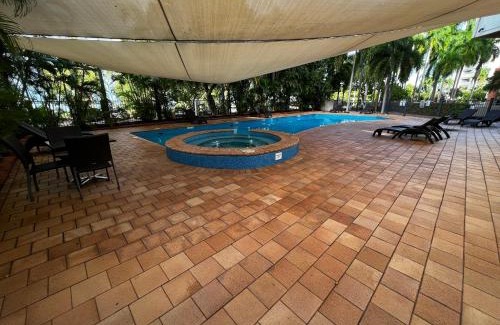 Darwin City Centre Apartment | Darwin Esplanade Central Official