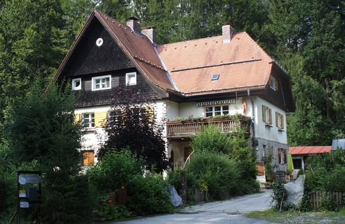 Lindberg Condo | Das Alte Zollhaus Zwieslerwaldhaus Bickels Ferienwohnungen