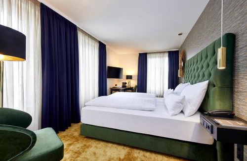 Dusseldorf Old Town Hotel | Das Carls Hotel