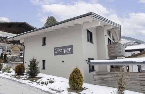 Gries Apartment | Das Georgen, Schmitten by Interhome