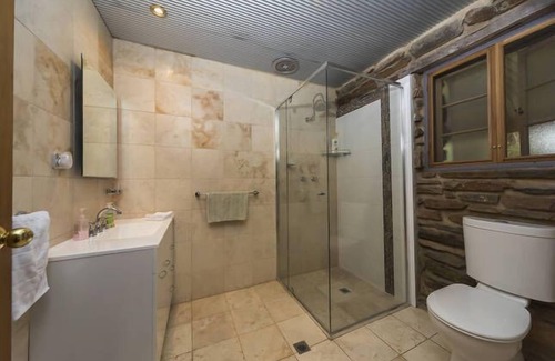 Jutland Bed & Breakfast | Dawn Cottage at 1860 Wine Country Cottages
