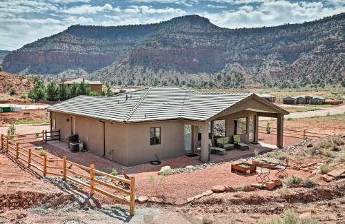 Kanab House | Day Trip to Zion Home with Fire Pit and Pool Access