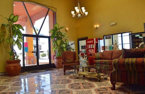 Carlsbad Hotel | Days Inn by Wyndham Carlsbad